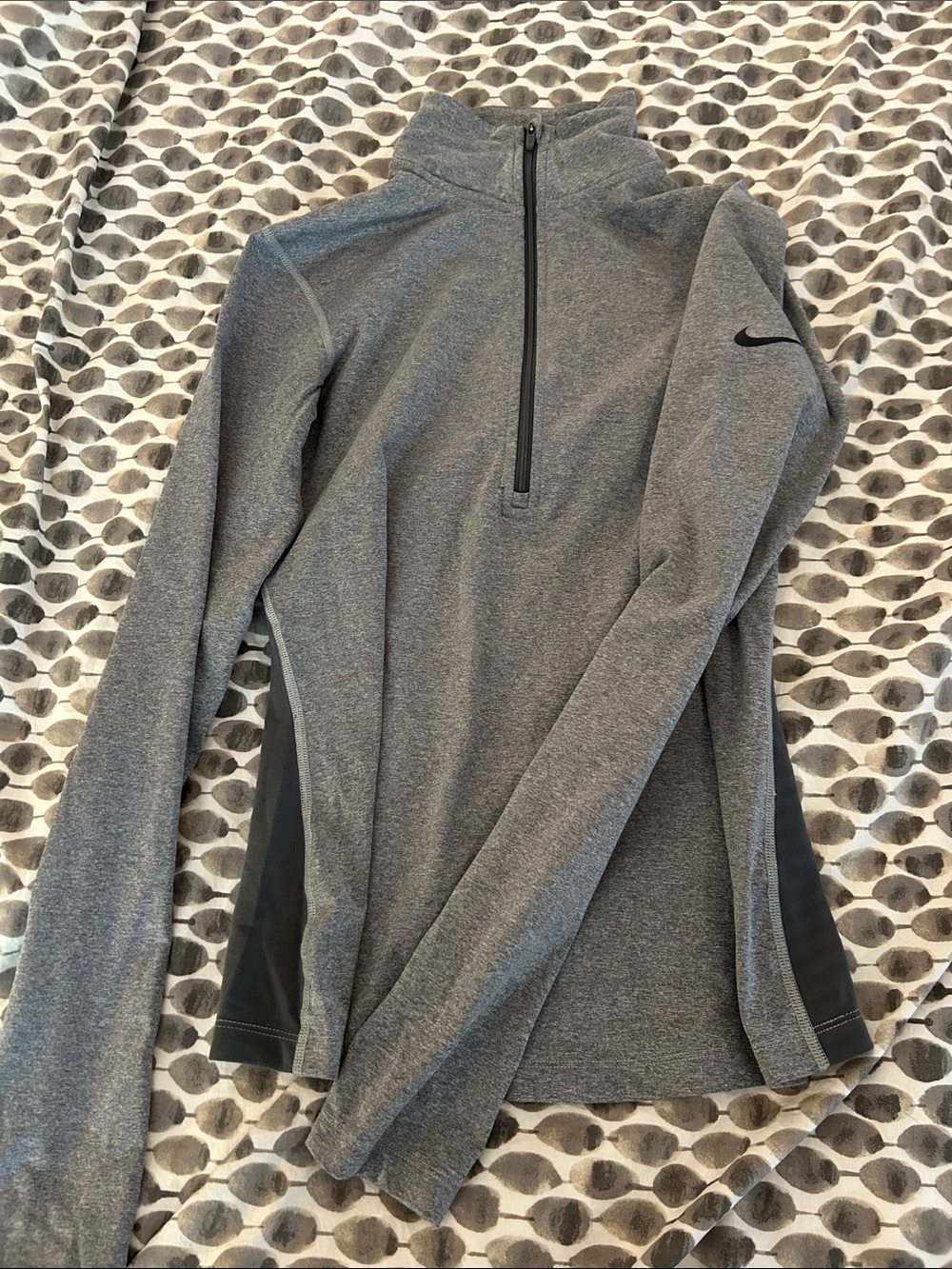 Nike Dry Fit  Grey Quarter-Zip Athletic Top with Black Accents